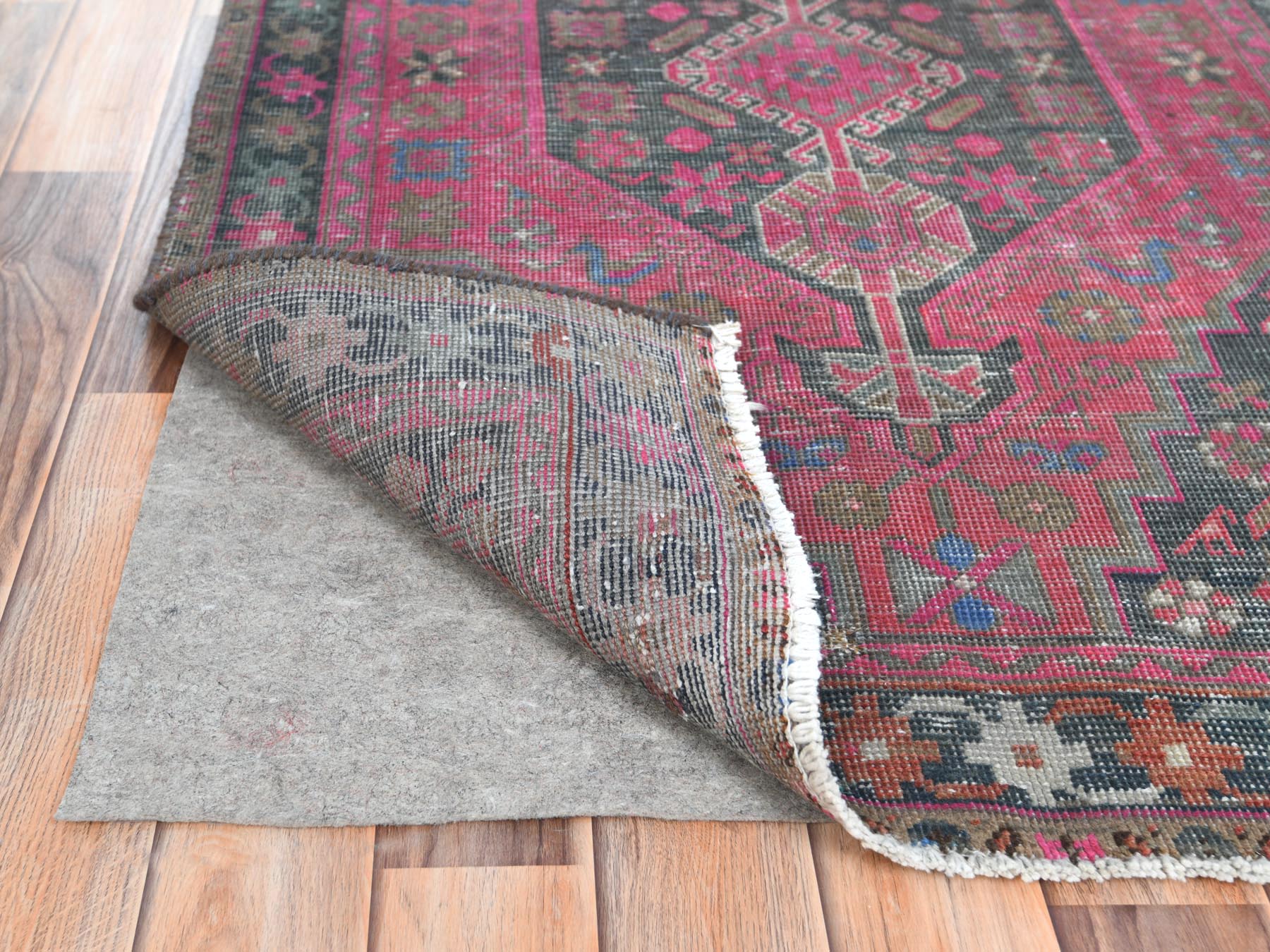 Overdyed & Vintage Rugs LUV557541